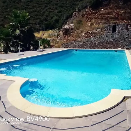 Real Paradise Kalamos Evia Apartment Trikovilon