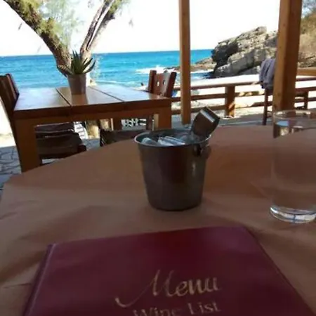 Real Paradise Kalamos Evia Appartement *