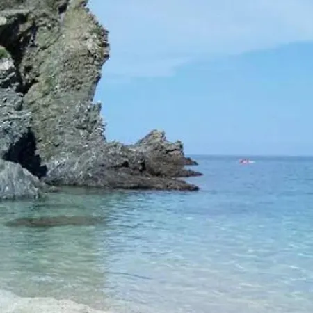 Real Paradise Kalamos Evia * Trikovilon