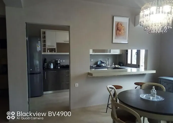 Real Paradise Kalamos Evia Apartment *