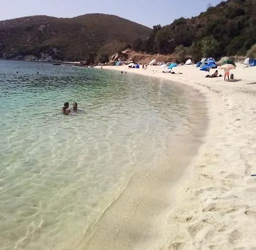 Real Paradise Kalamos Evia Apartment *