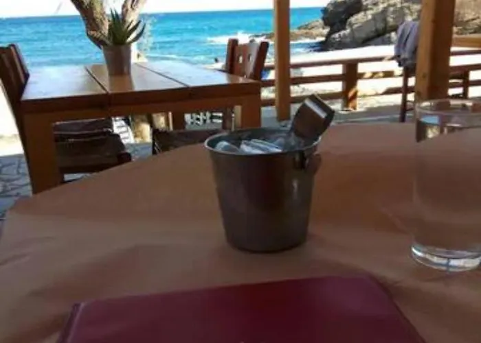 Real Paradise Kalamos Evia Apartment *