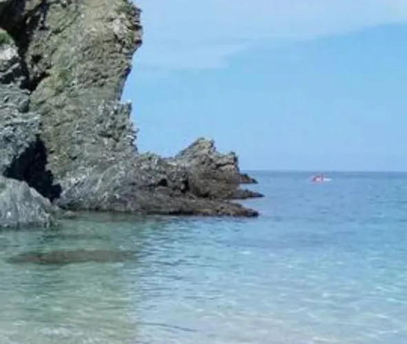 Real Paradise Kalamos Evia * Trikovilon